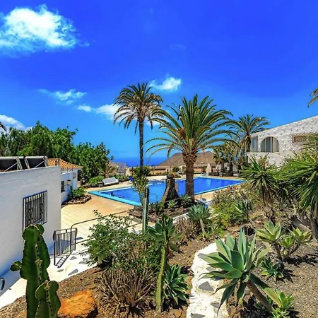 Tropicalidays Oceanview Daire