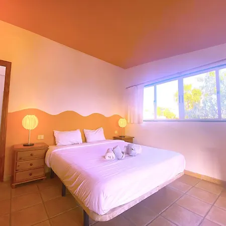 Tropicalidays Oceanview شقة